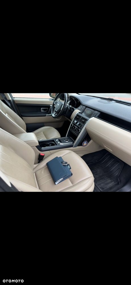 Land Rover Discovery Sport TD4 HSE - 8