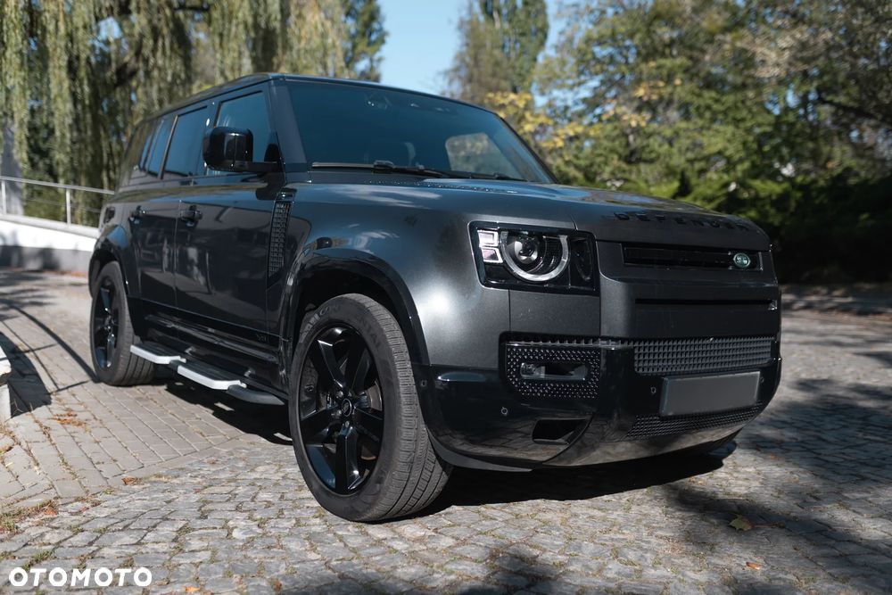 Land Rover Defender 110 5.0 P525 V8 - 8