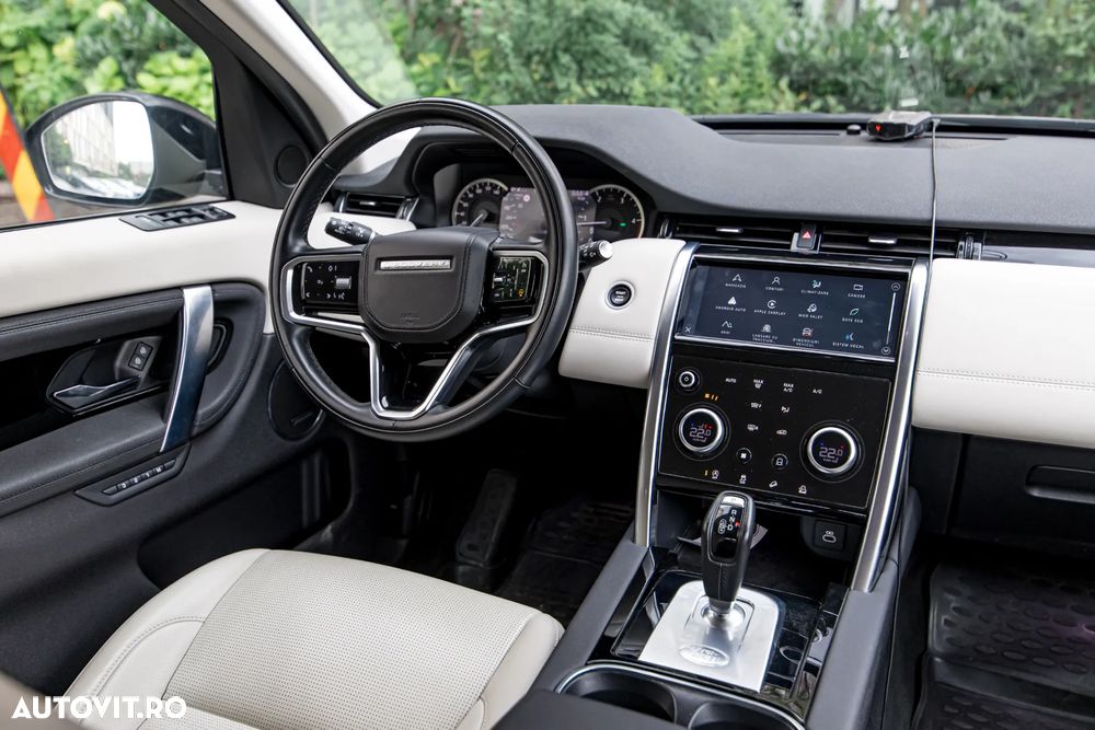 Land Rover Discovery Sport 2.0 D165 R-Dynamic MHEV SE - 23