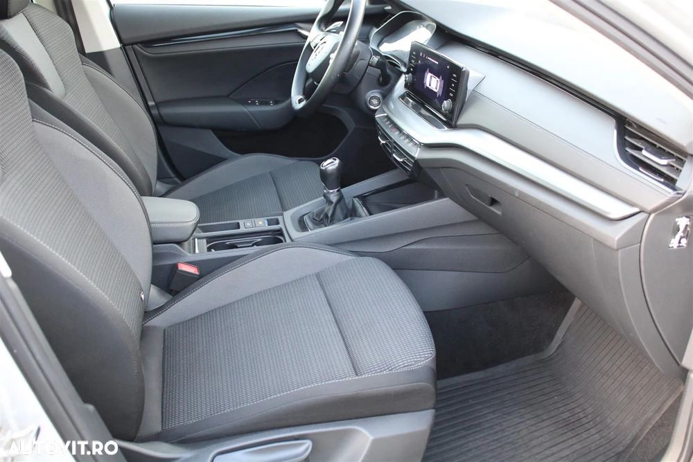 Skoda Octavia 1.5 TSI Ambition - 14