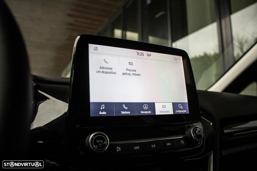 Ford Fiesta 1.0 EcoBoost Connected - 37