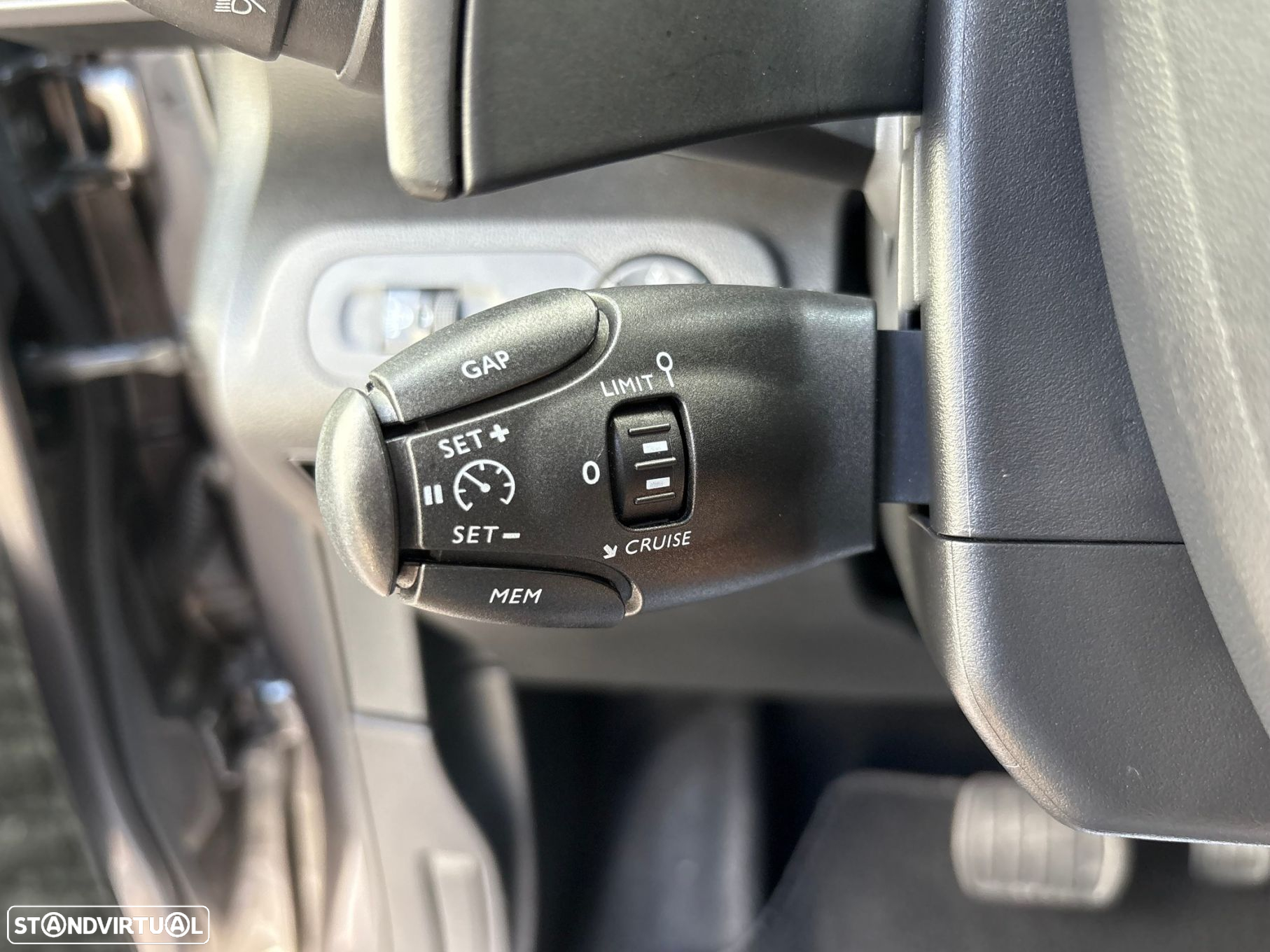 Citroën Berlingo 1.5 BlueHDi M Shine EAT8 Grip Control - 23