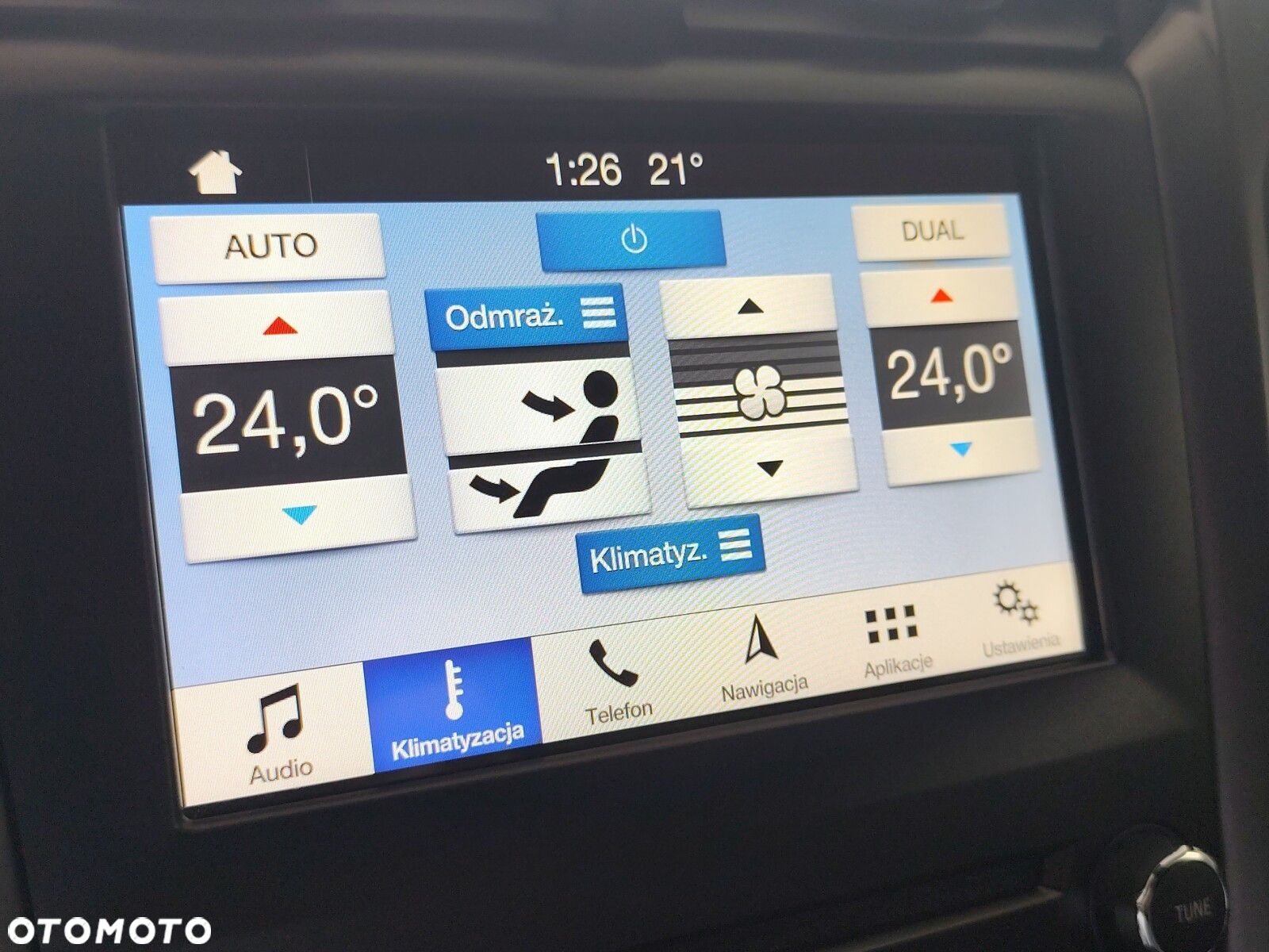 Ford Mondeo - 32
