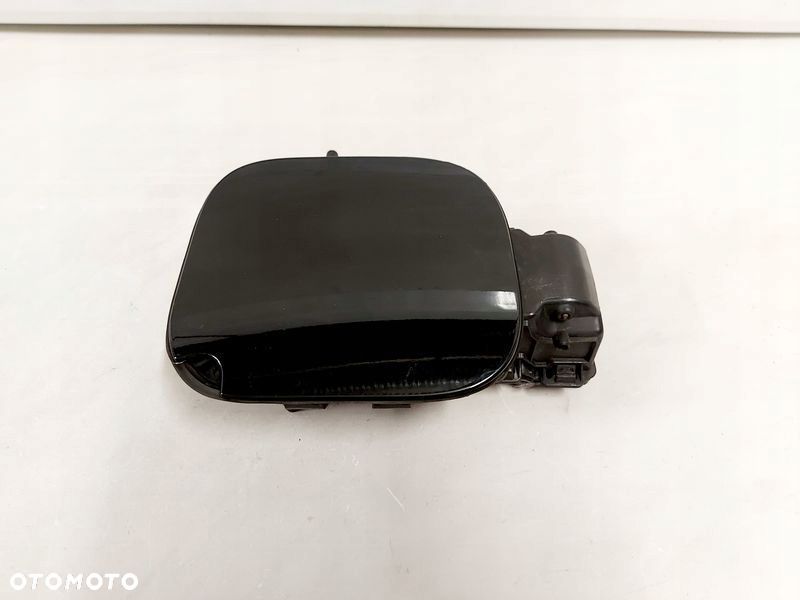 renault captur i klapka wlewu paliwa - 1