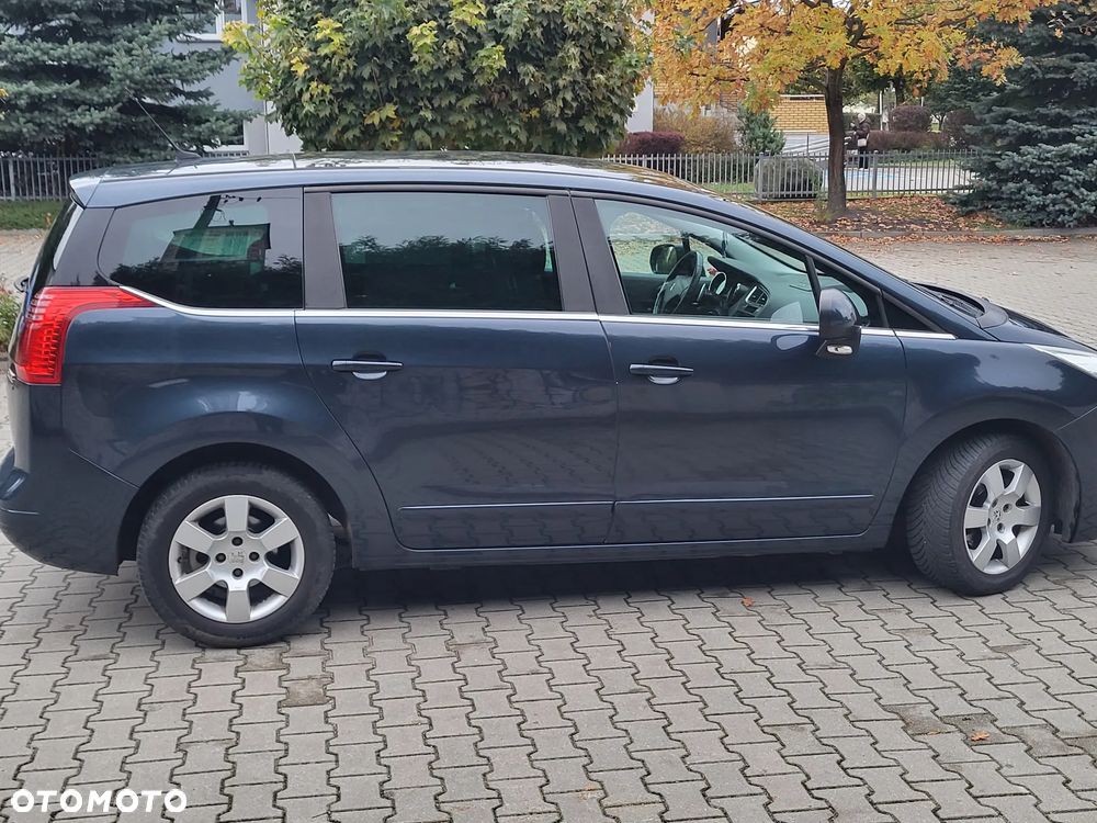 Peugeot 5008 1.6 HDi Premium - 12