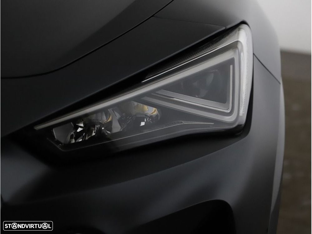 Cupra Formentor 1.4 e-Hybrid DSG VZ - 32