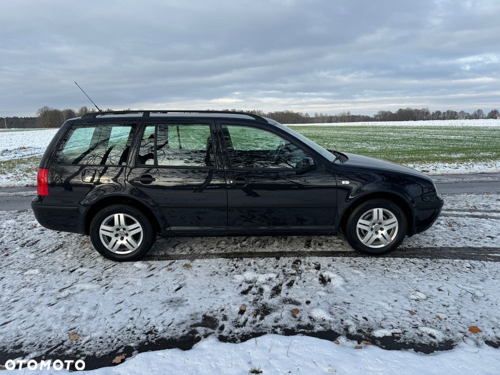 Volkswagen Golf 1.4 16V Trendline - 4