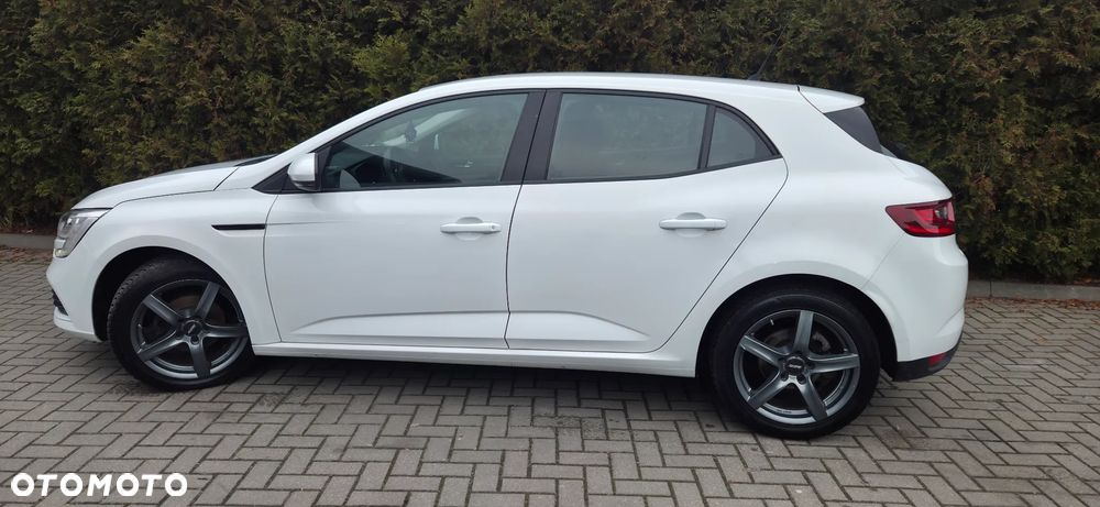 Renault Megane ENERGY TCe 100 LIFE - 15