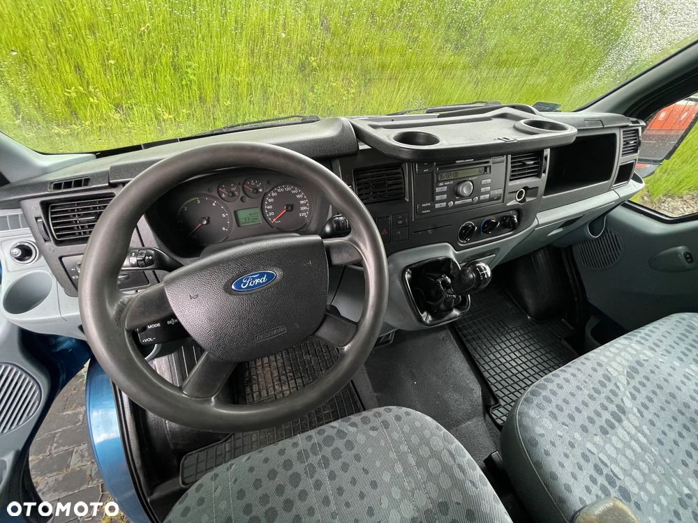 Ford Transit - 8