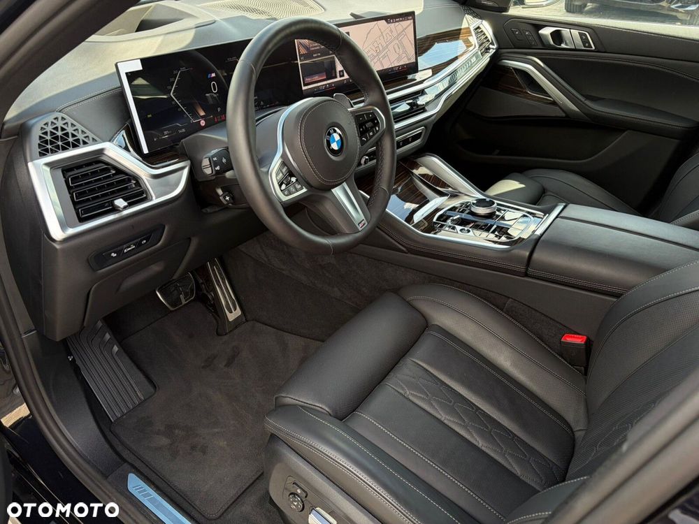 BMW X6 xDrive40d mHEV - 12