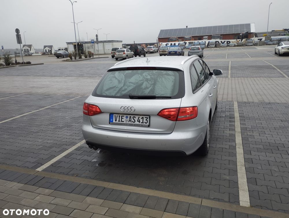 Audi A4 Avant 2.0 TDI DPF multitronic Attraction - 10
