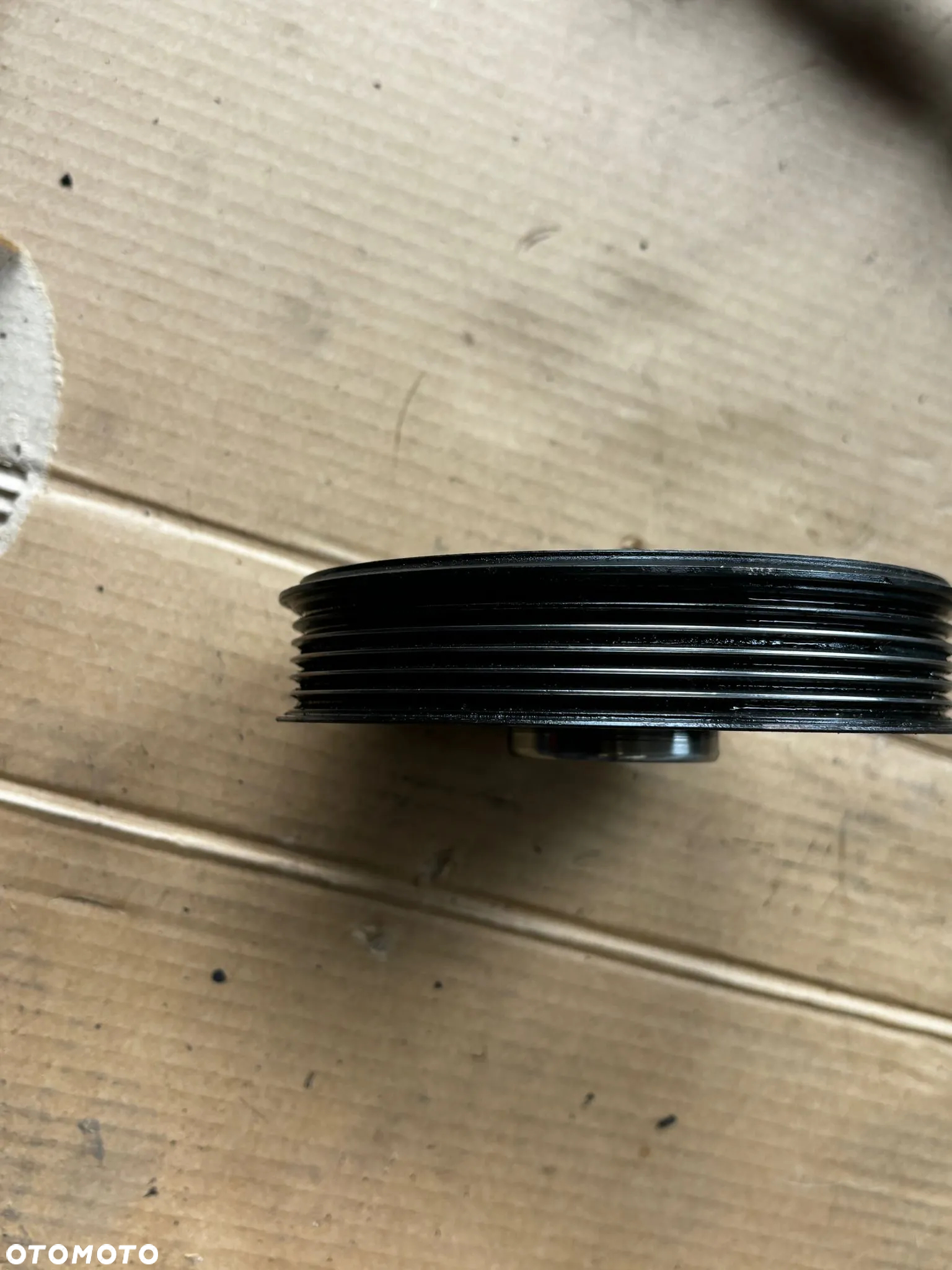 Koło pasowe wału Audi A5 Sportback (8TA) 2011r. 2.0 TFSI 211 KM CDNC - 2