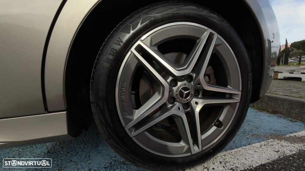 Mercedes-Benz A 250 e 8G-DCT Edition AMG Line - 22