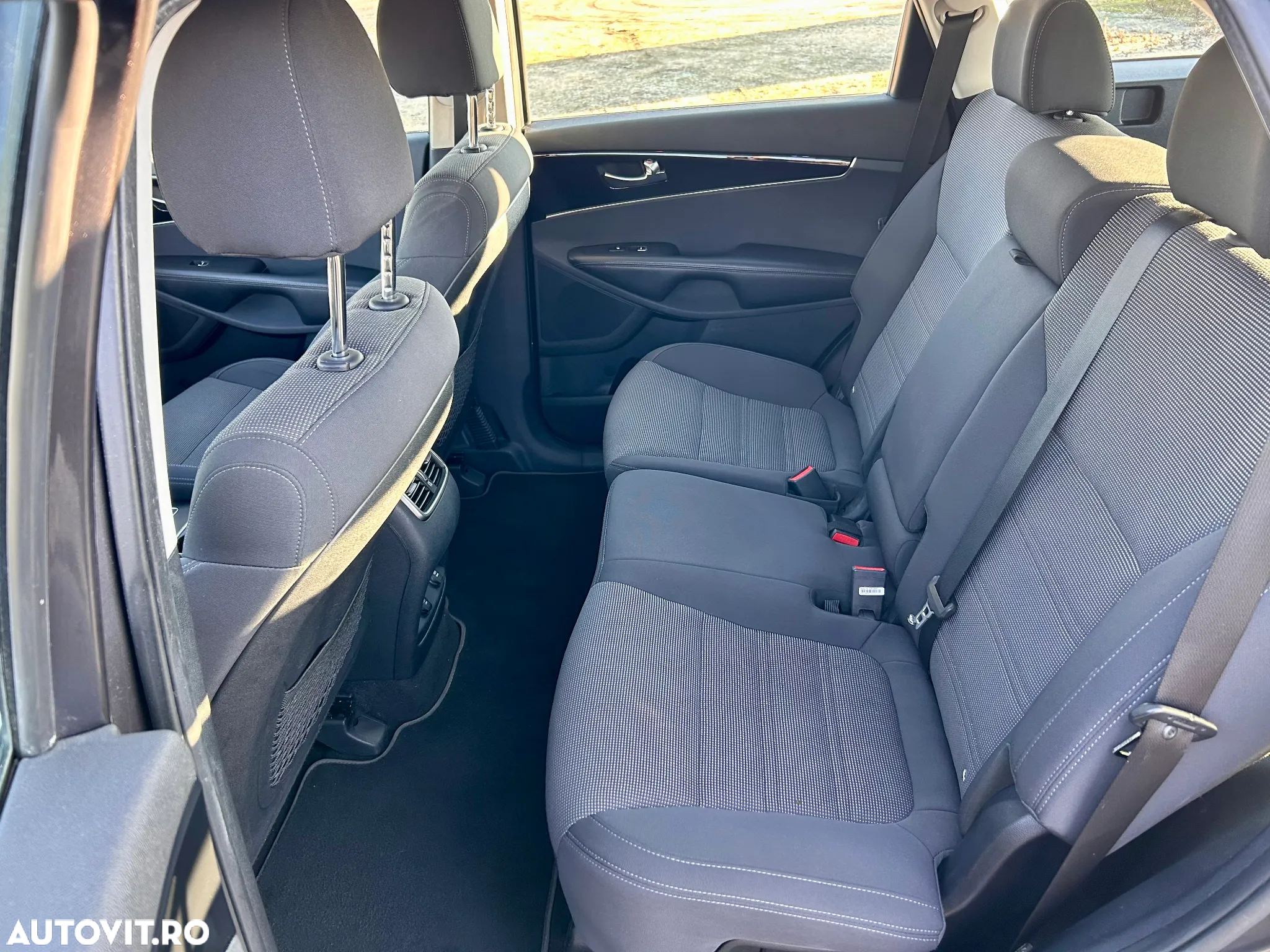 Kia Sorento 2.2 CRDi 2WD Vision - 4