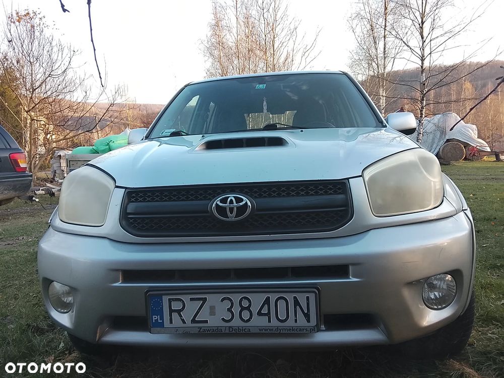 Toyota RAV4 D-4D 4x4 - 2