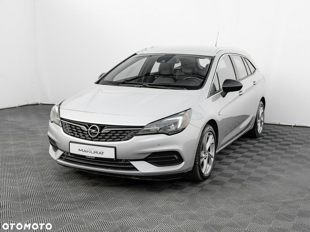 Opel Astra V 1.2 T Elegance S&S - 3