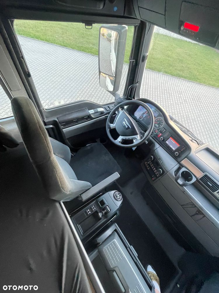 MAN TGX - 9