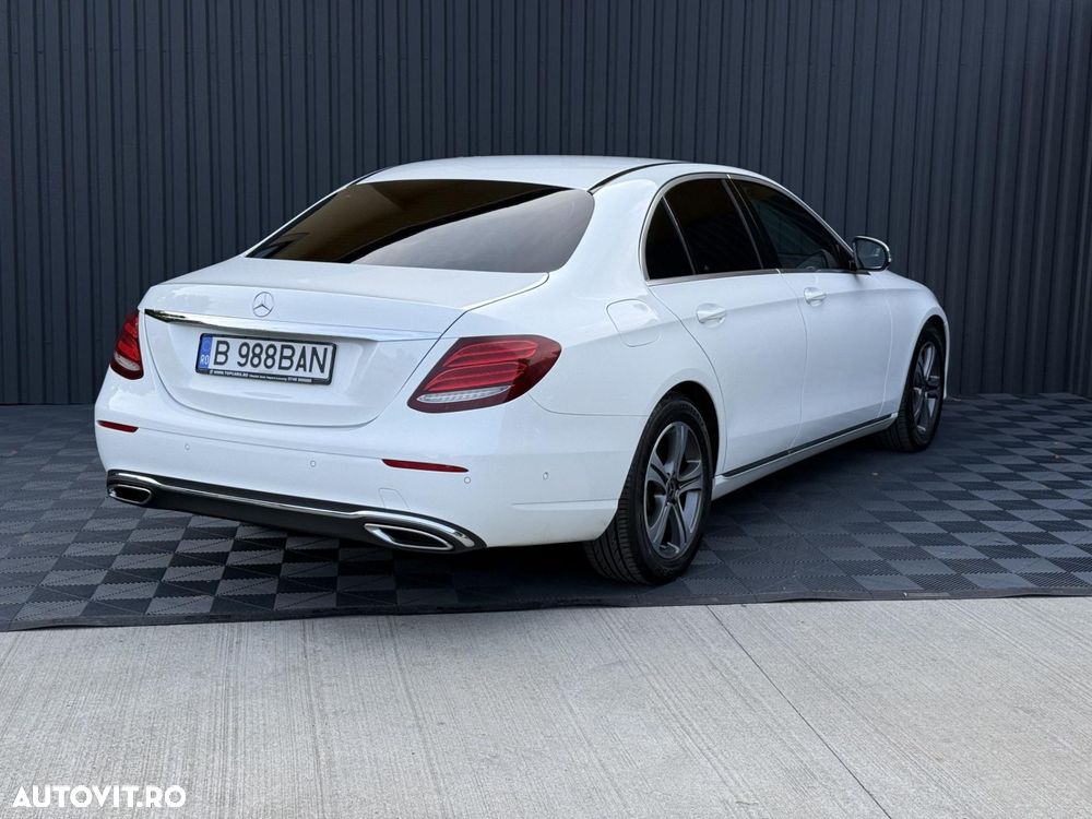 Mercedes-Benz E - 5