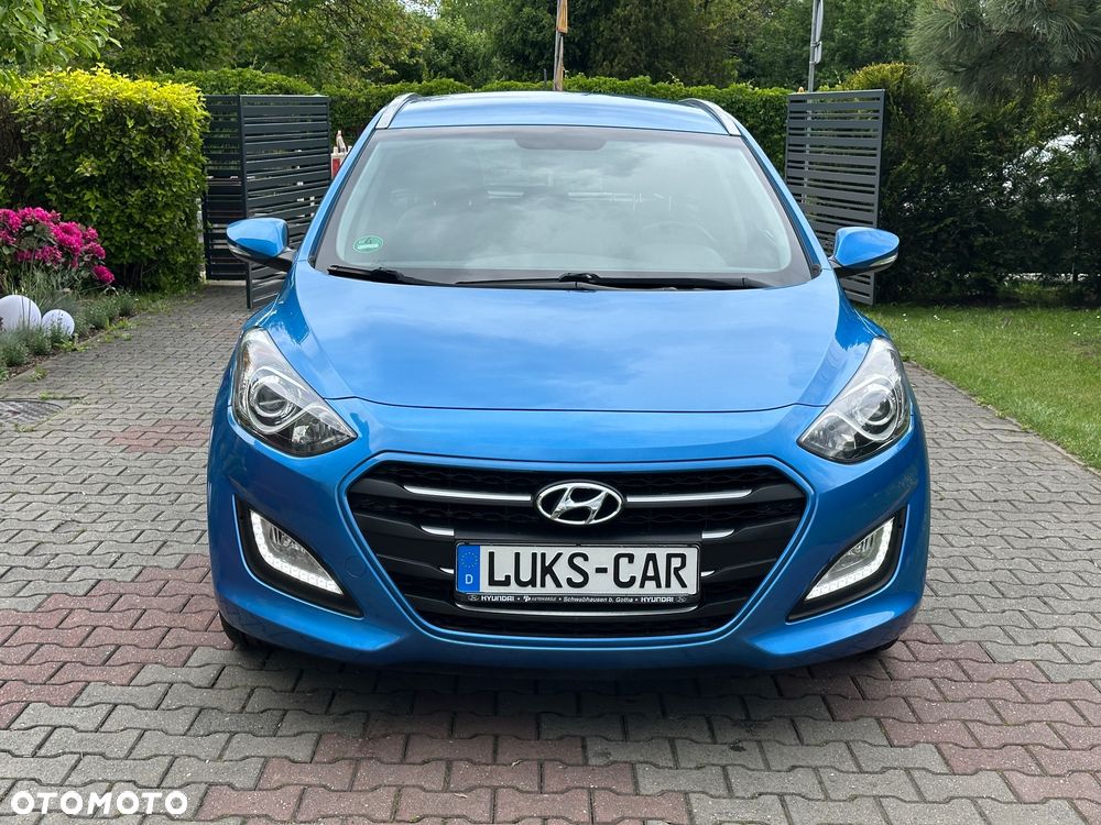 Hyundai i30 Kombi 1.6 GDi DCT Premium - 8