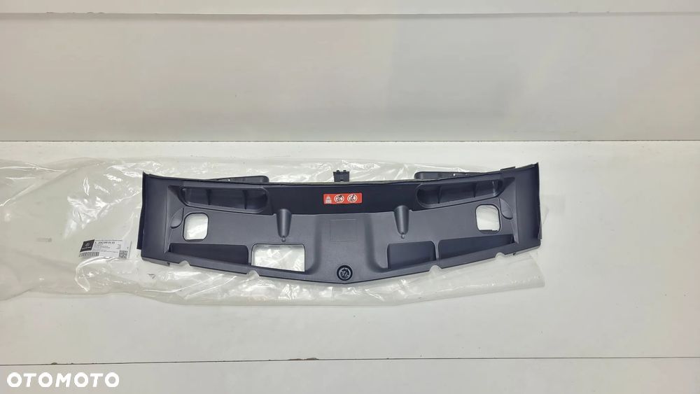NOWA OSŁONA WLOT PASA MERCEDES C W204 A2045000155