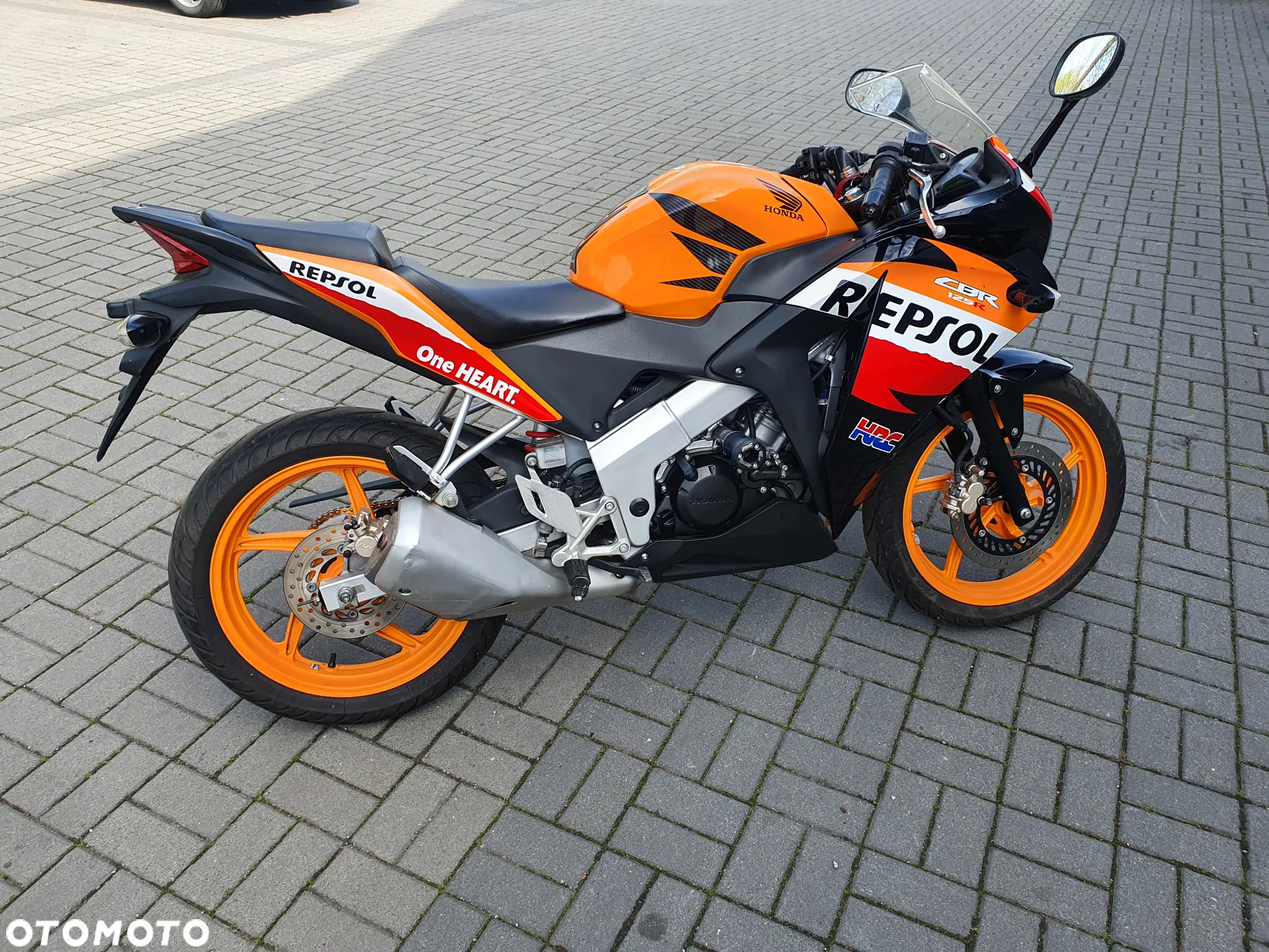 Honda CBR - 8