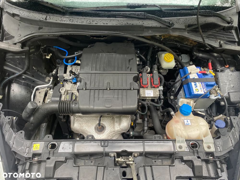 Fiat Grande Punto - 12