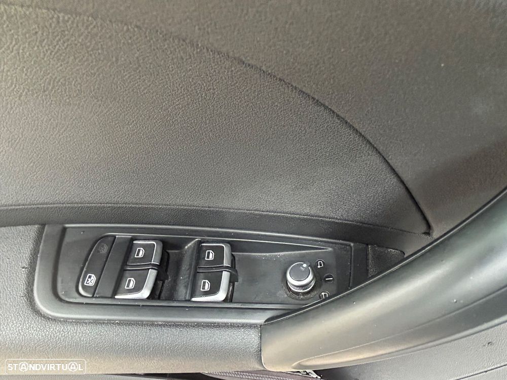 Audi A1 Sportback 1.4 TDI Design - 25