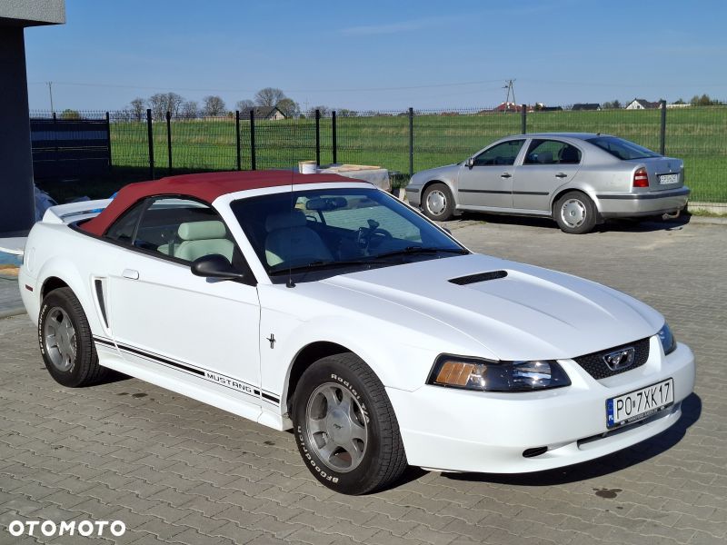 Ford Mustang 4.0 V6 - 10