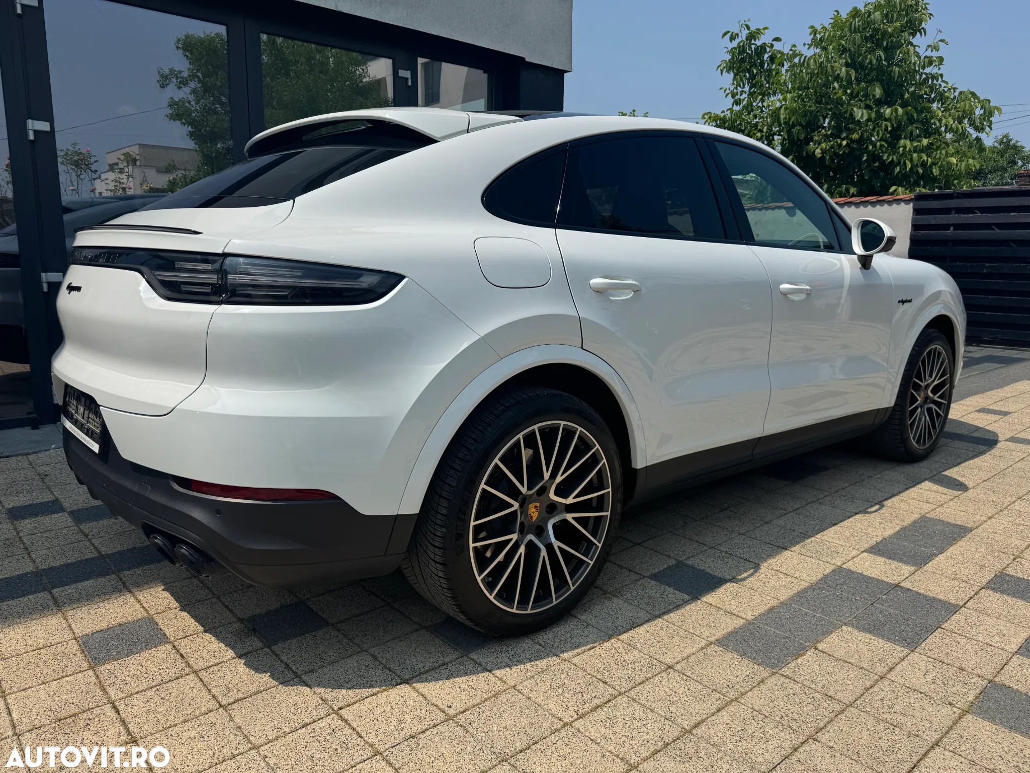 Porsche Cayenne Coupe E-Hybrid Tiptronic S - 8