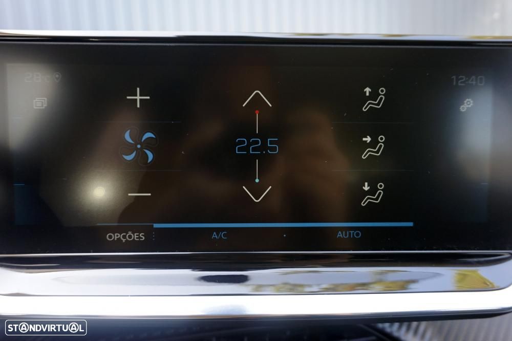 Peugeot 208 1.2 PureTech Allure EAT8 - 20
