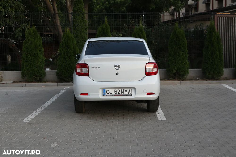 Dacia Logan 1.2 Ambiance - 9