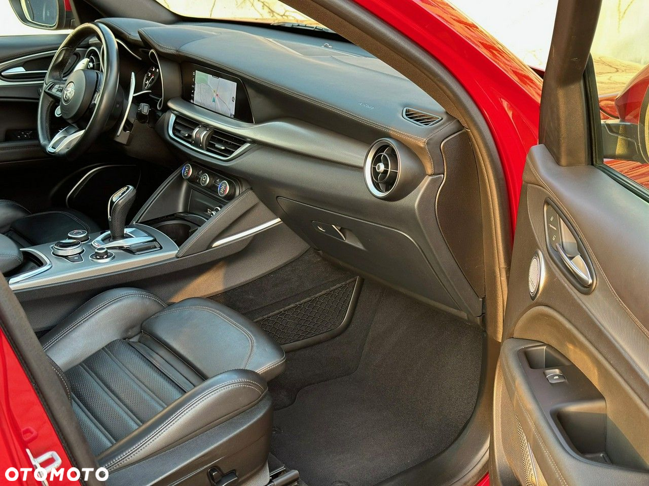 Alfa Romeo Stelvio 2.0 Turbo 16V AT8-Q4 Super - 34