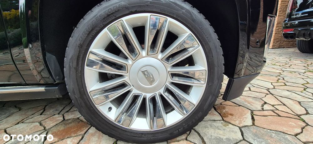 Cadillac Escalade 6.2 V8 AWD AT Platinum - 21