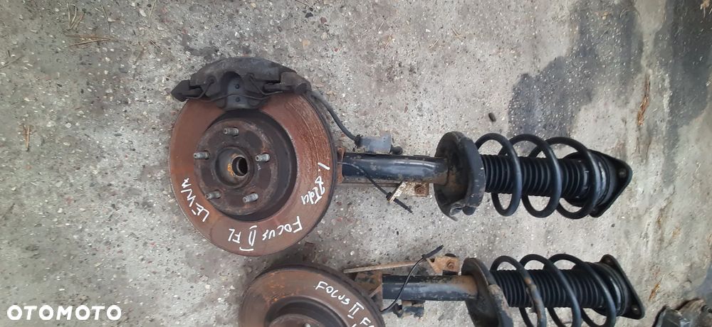 VOLVO S40 II V50 Ford Focus mk2 C-MAX 3M51-3K170 3m51-3k171  4M51-18045 4M51-18K001 macpherson  KOMPLETNY  Zwrotnica , amortyzator sprężyna piasta tarcza zacisk - 2