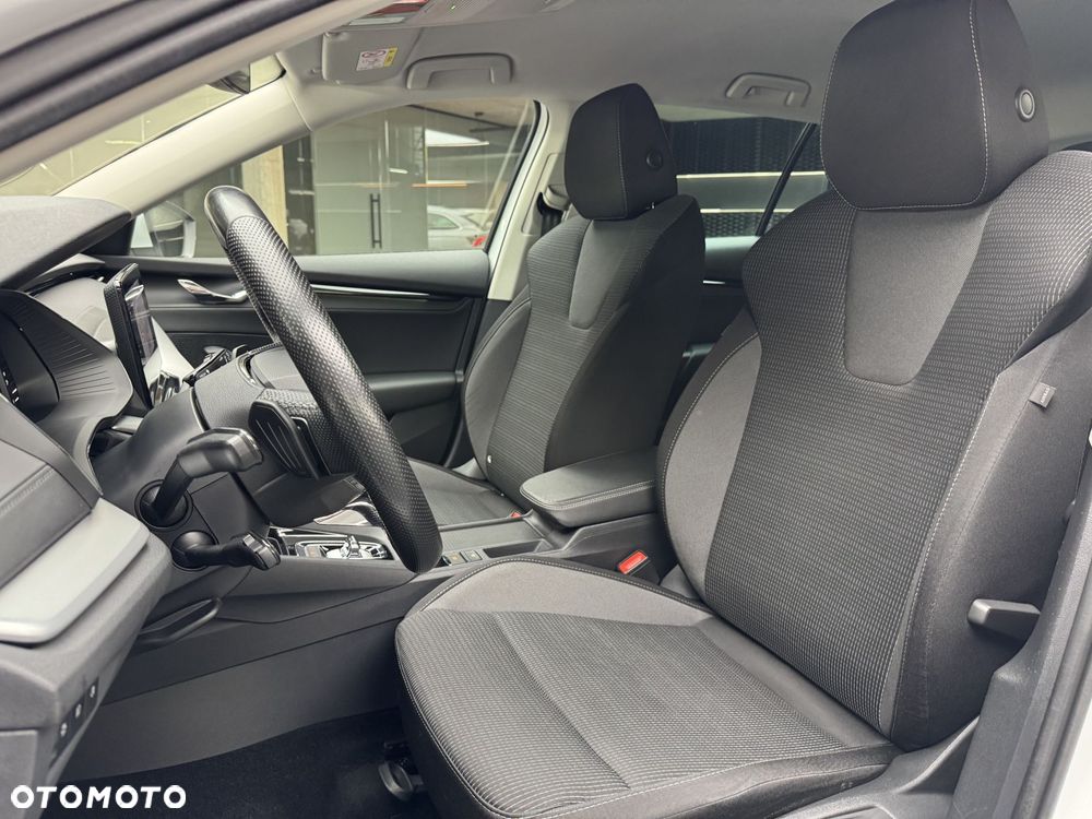 Skoda Octavia 2.0 TDI Ambition DSG - 12
