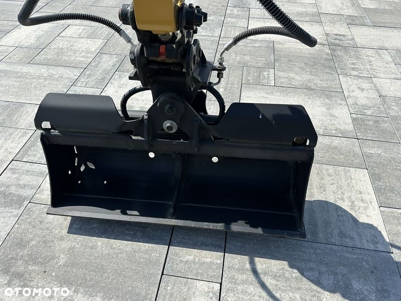 Caterpillar 302 CR - 15