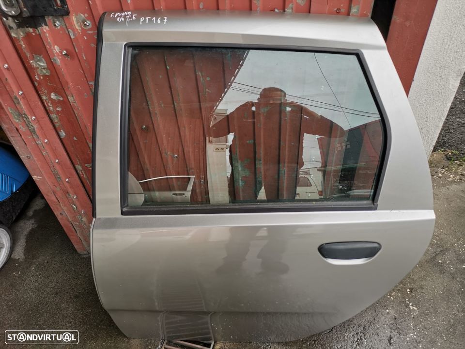 FIAT PUNTO 2004 PORTA TRAS ESQ  PT167 - 1