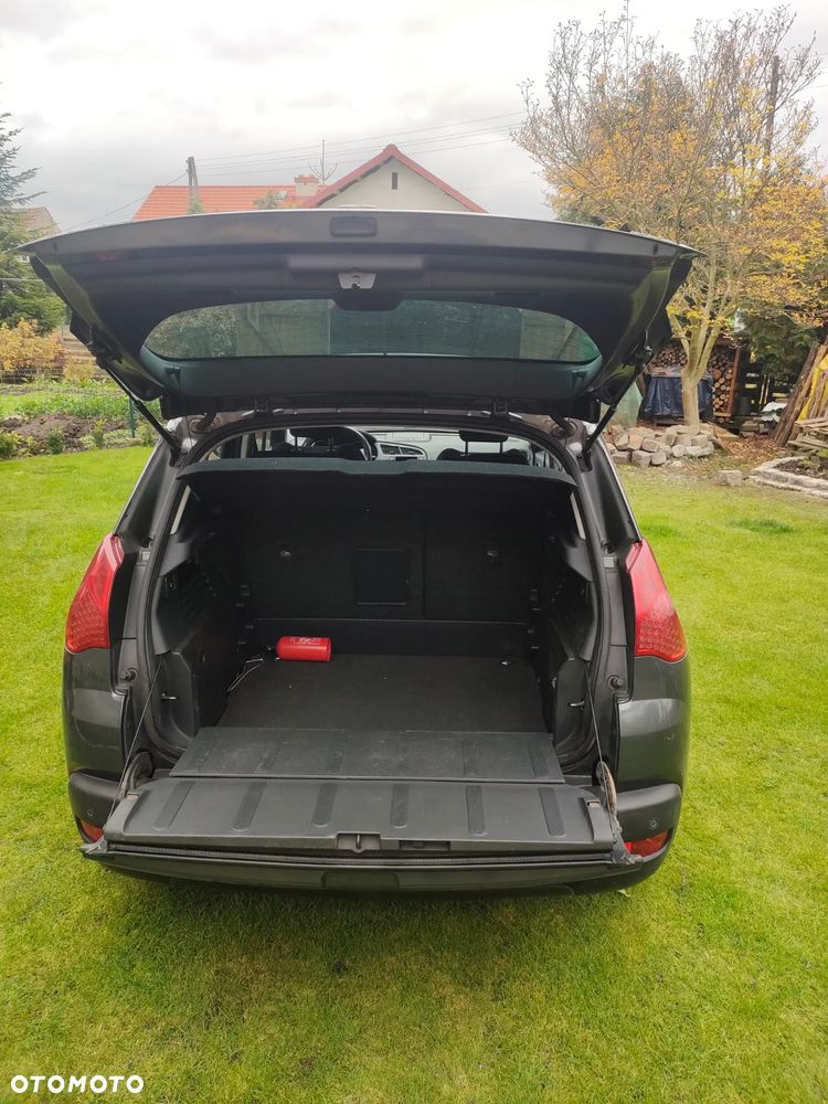 Peugeot 3008 HDi 150 Active - 13