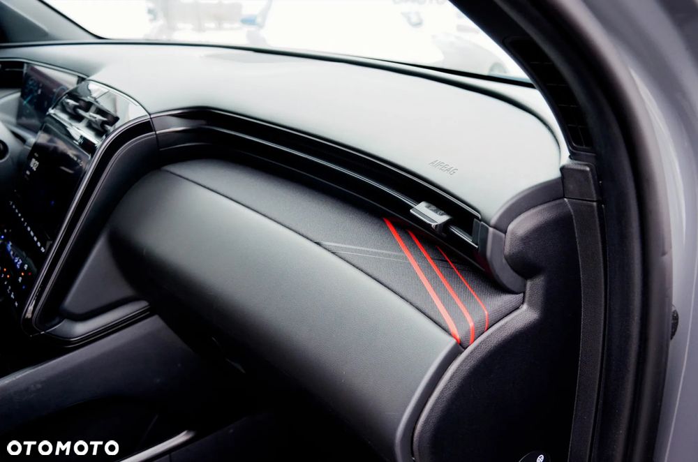 Hyundai Tucson 1.6 CRDi 48V-Hybrid 2WD DCT N Line - 19