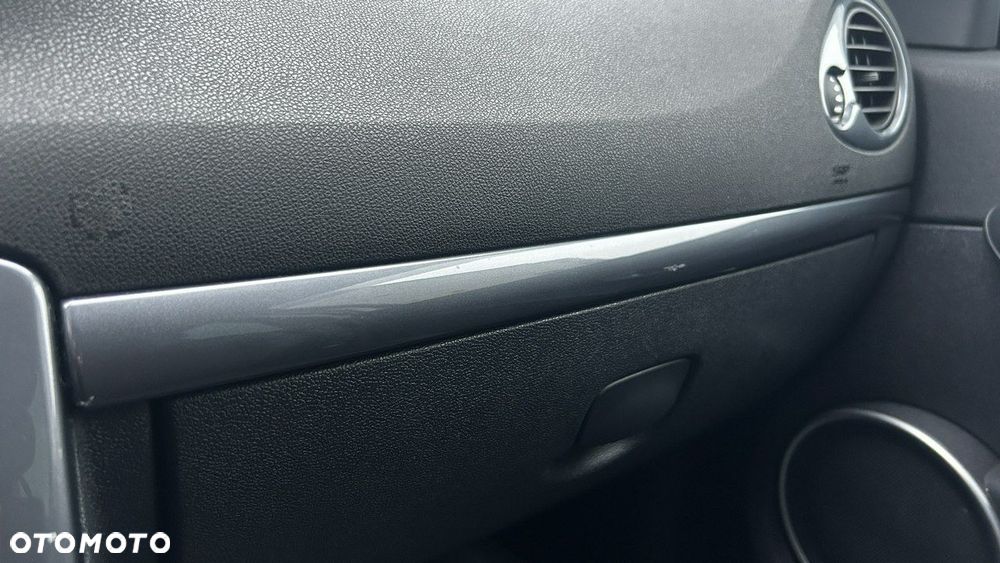 Renault Clio - 12