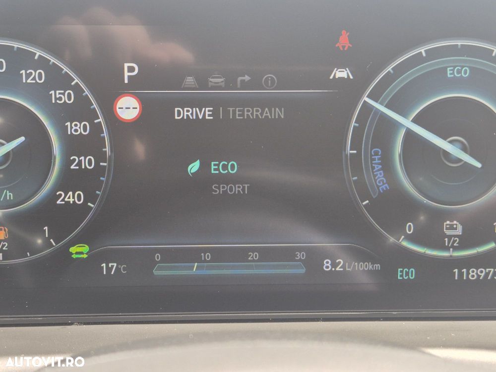 Hyundai Tucson 1.6 T-GDi 48V-Hybrid 4WD DCT Trend - 24