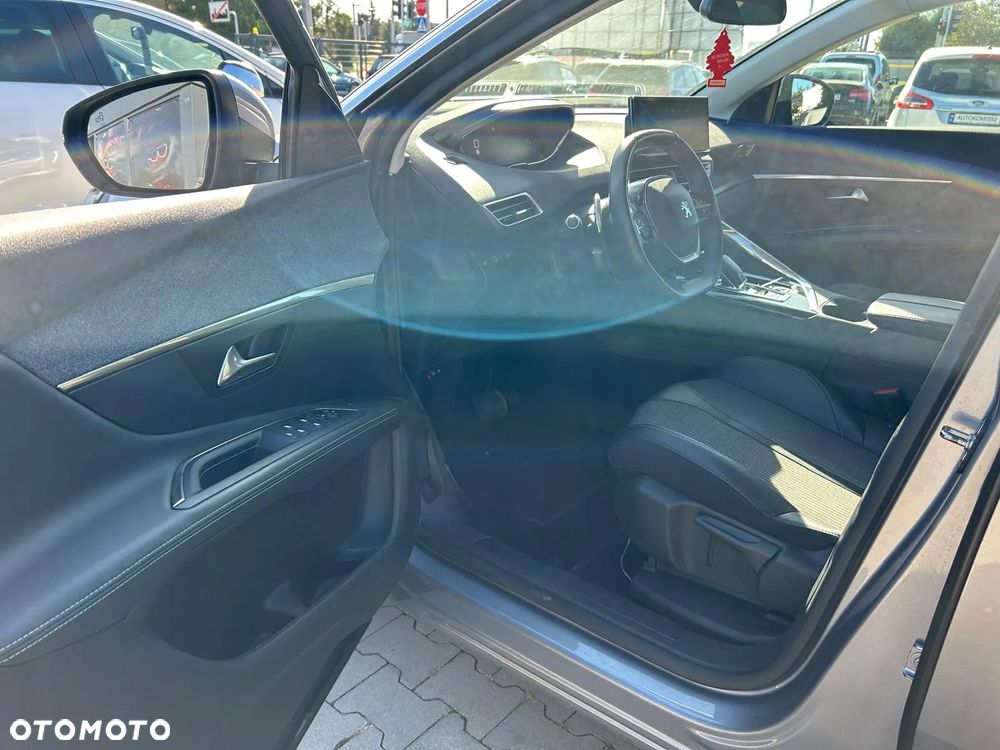 Peugeot 3008 PureTech 130 Stop & Start GPF EAT8 Active Business-Paket - 18