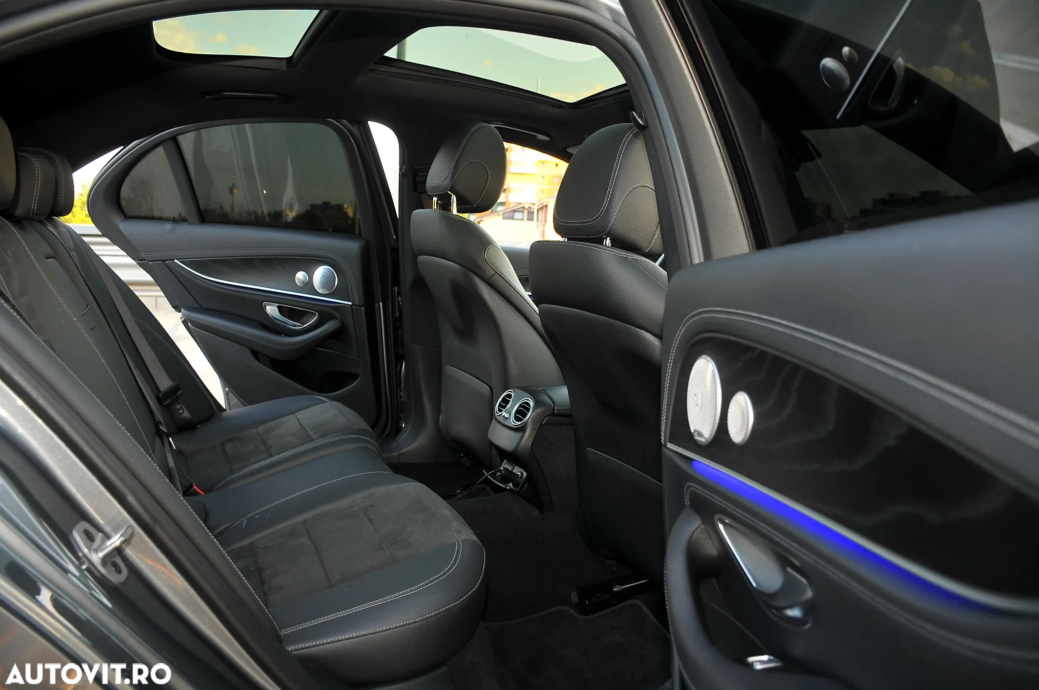 Mercedes-Benz E - 5