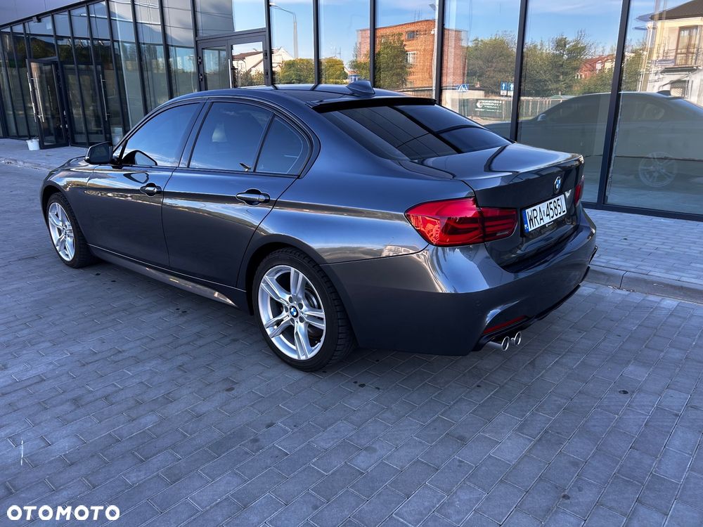 BMW Seria 3 330i M Sport Shadow sport - 12