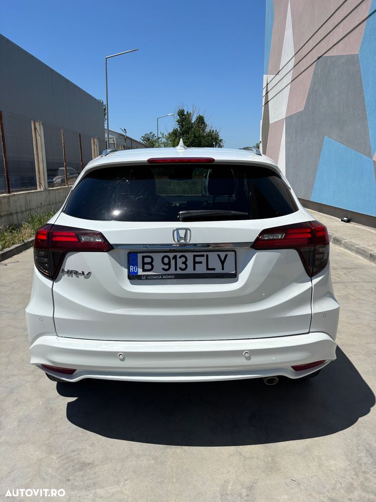 Honda HR-V 1.5 i-VTEC 4x2 CVT Executive - 4