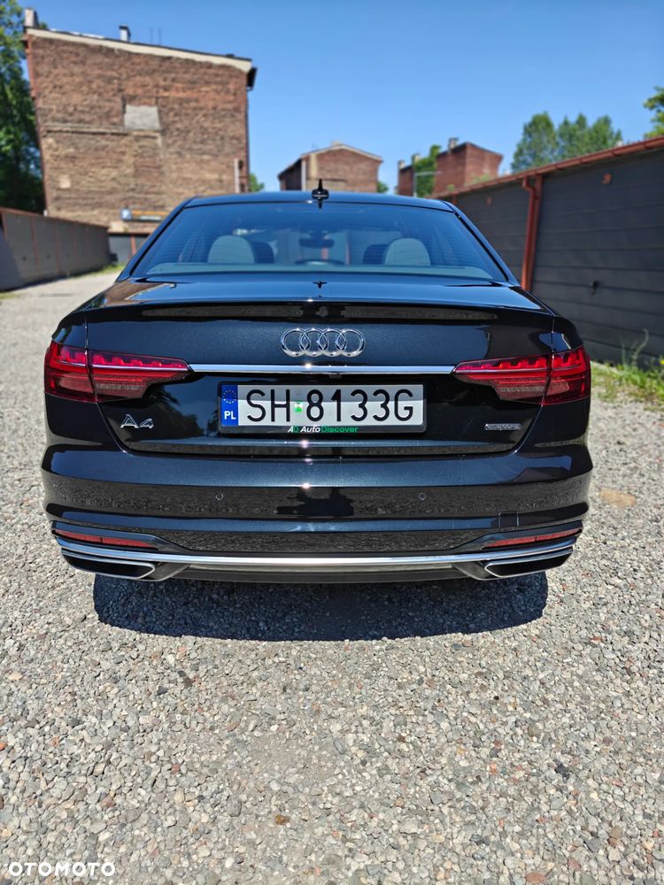 Audi A4 - 4