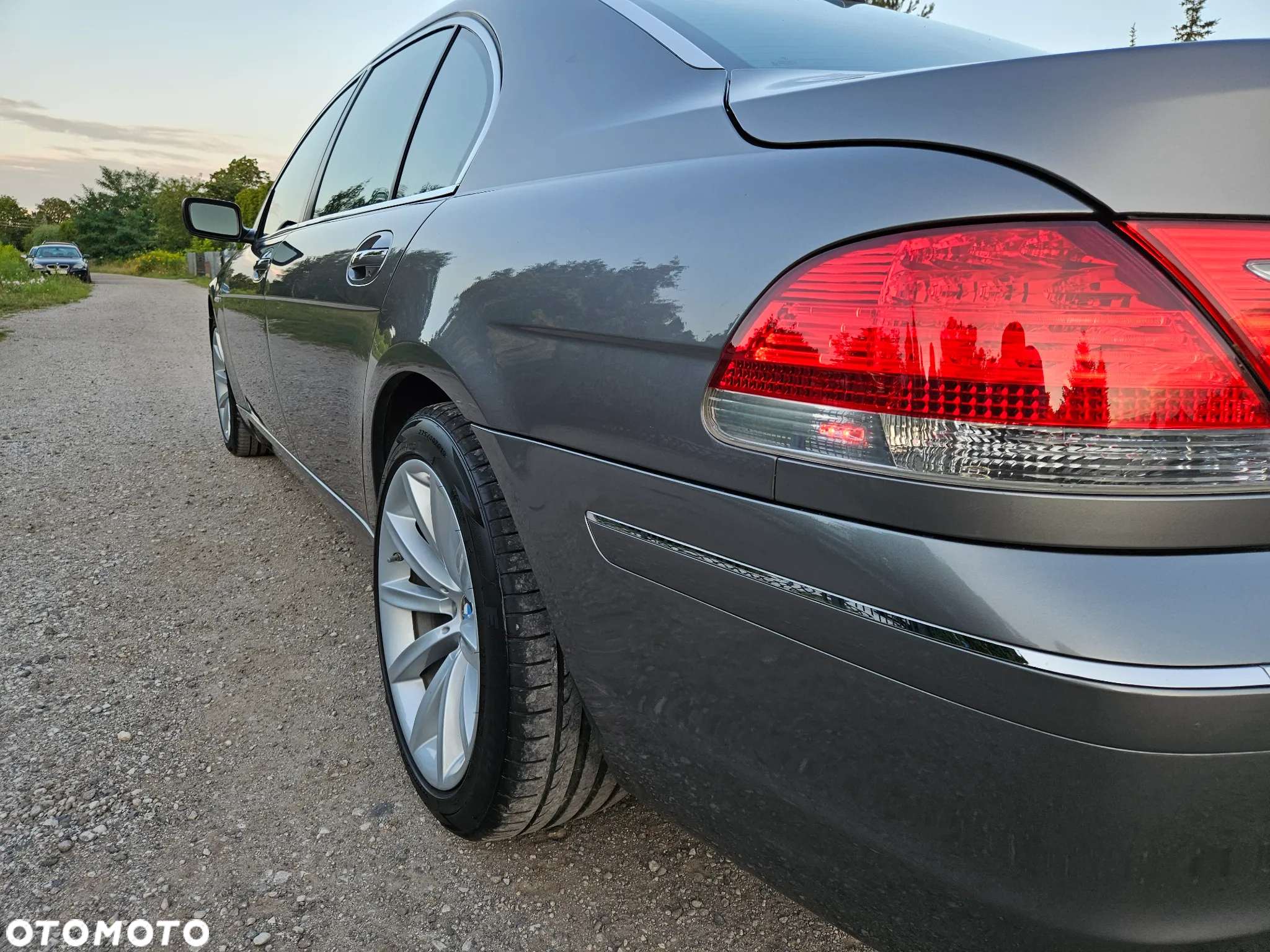BMW Seria 7 750Li - 8