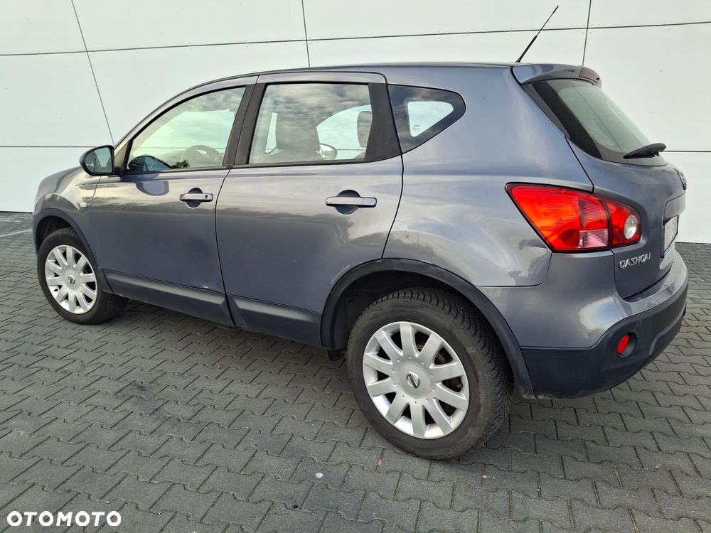Nissan Qashqai 2.0 dCi 4 x 4 DPF acenta - 5