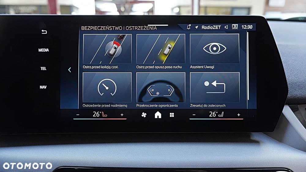 BMW X1 sDrive18i - 24