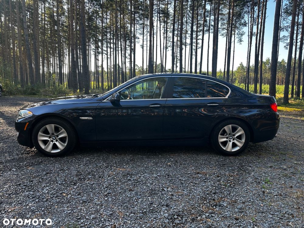 BMW Seria 5 528i - 8